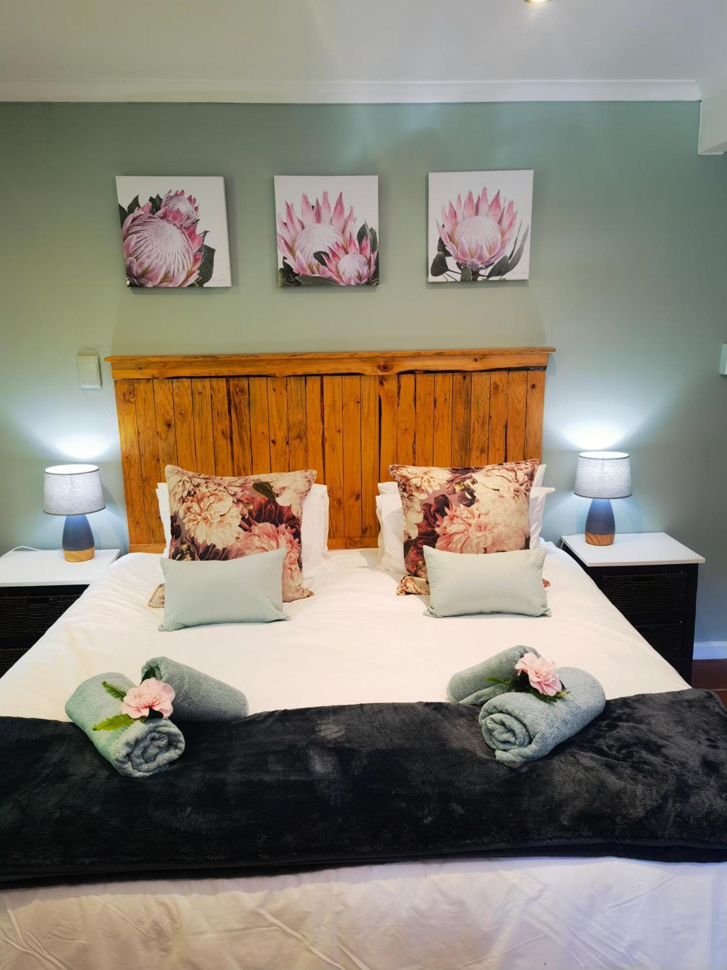 Storms River Forest Lodge สตอร์มริเวอร์ ภายนอก รูปภาพ